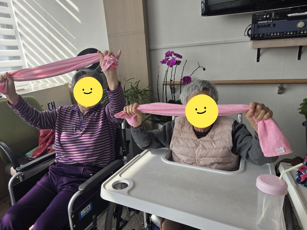 2105729447_3XIFvUbW_5ce262ab09be260831688784f79a5472ce8f078b.jpg 이미지크게보기