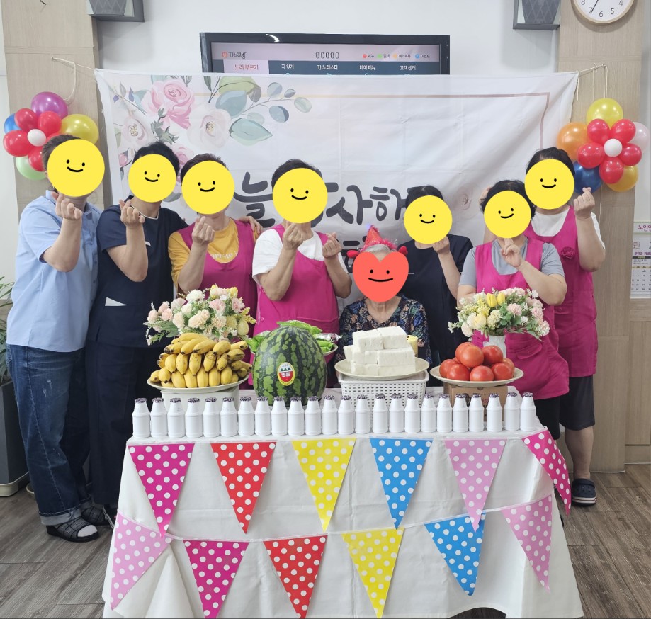 2105729447_AvMnY7de_86bcf6360651be3b85e379e67aa3970b65e7f502.jpg 이미지크게보기