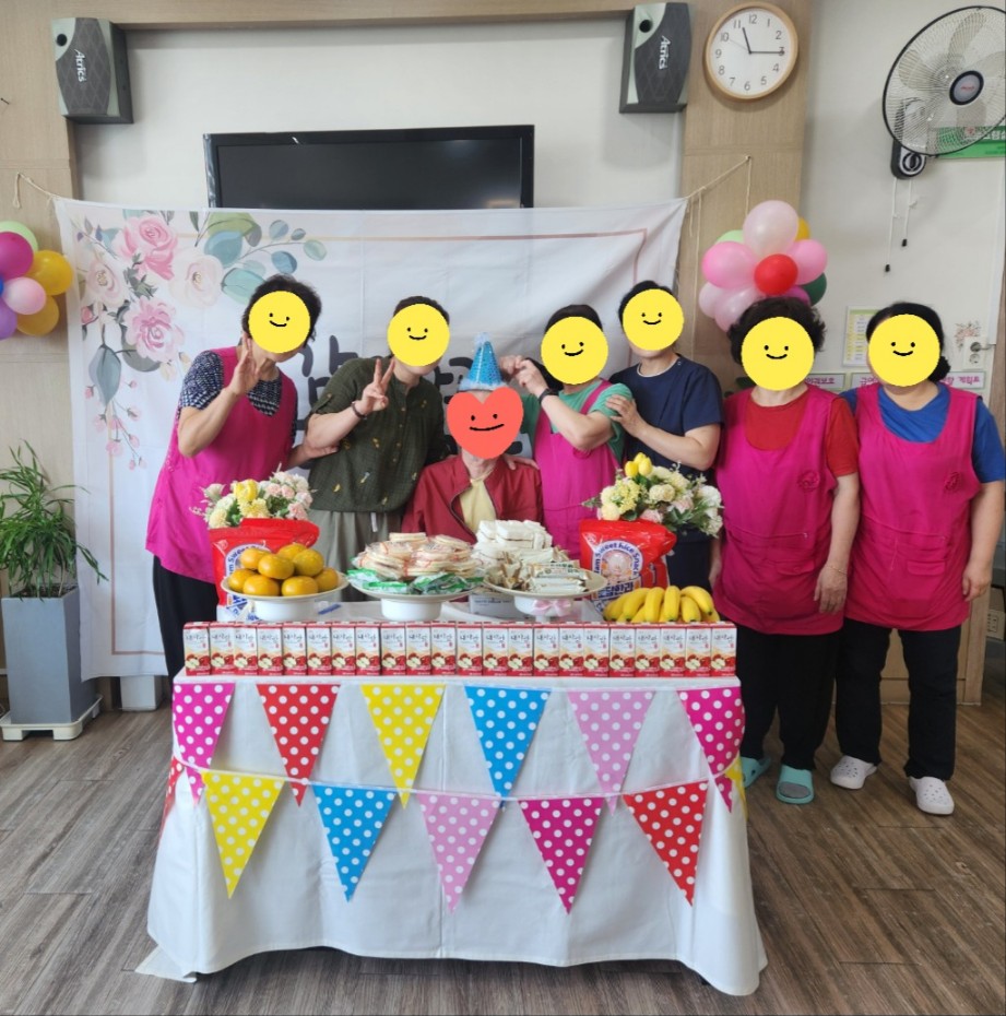 2105729447_BonIizjT_57e98a9c222125cca73313bc91bf7950beeead99.jpg 이미지크게보기