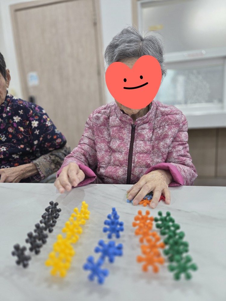 2105729447_RvAQk3x4_75d9efa523bb85e021dd9a286a8b8c94e09fdce1.jpg 이미지크게보기