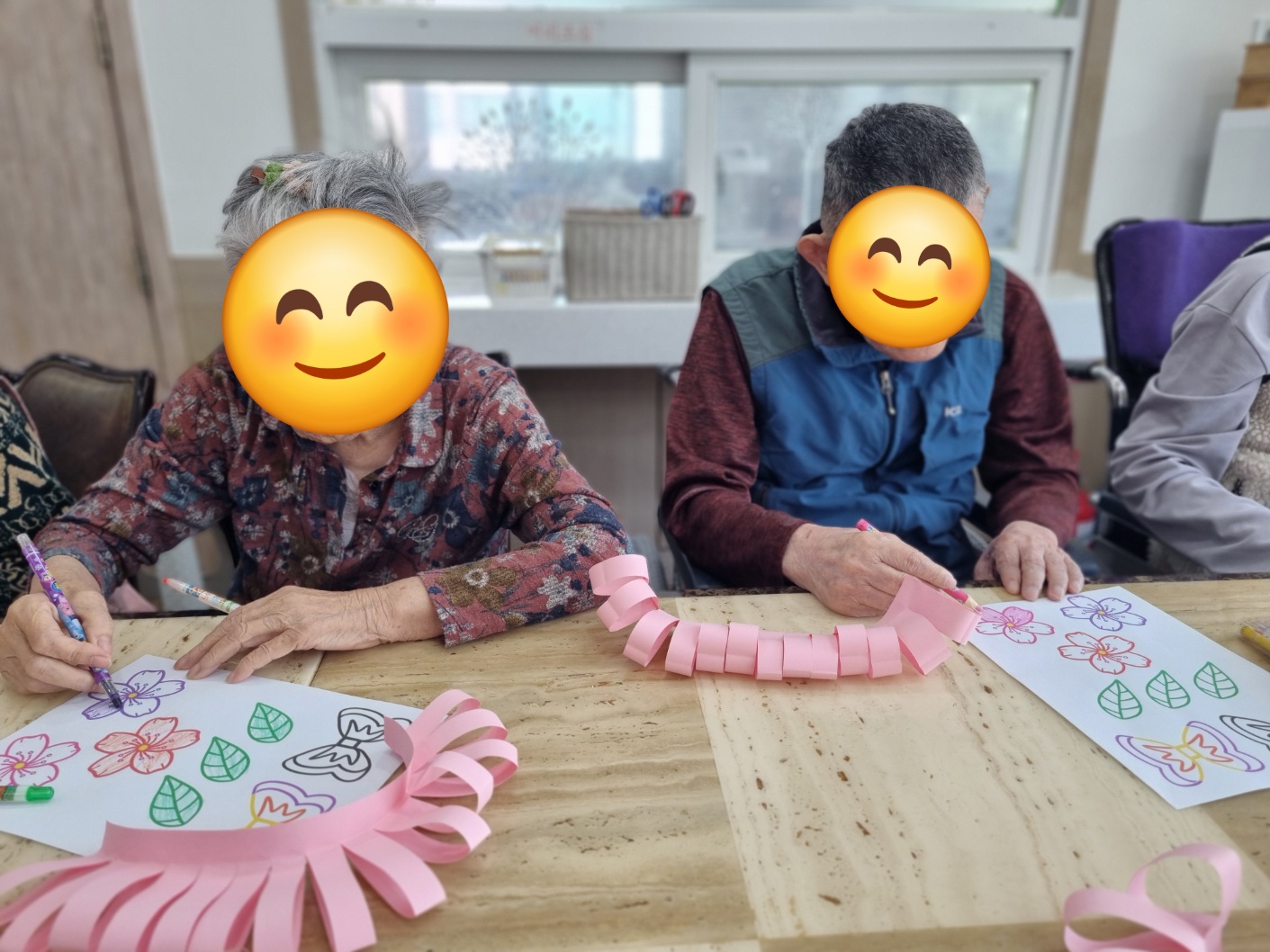 2105729447_U8QpDMtX_83adea524d6b8b0b9380d1f6f8339d044a6fdffe.jpg 이미지크게보기